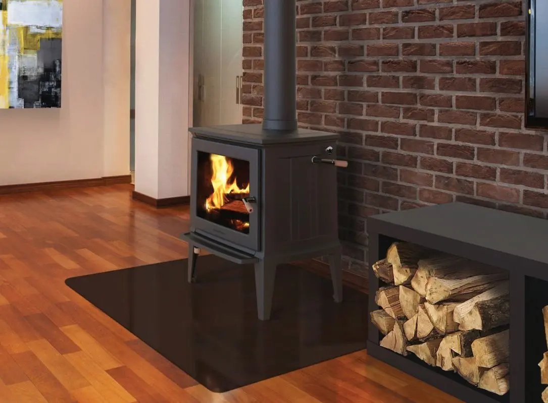 Green Mountain 40 TruHybrid Wood Stove by HearthStone